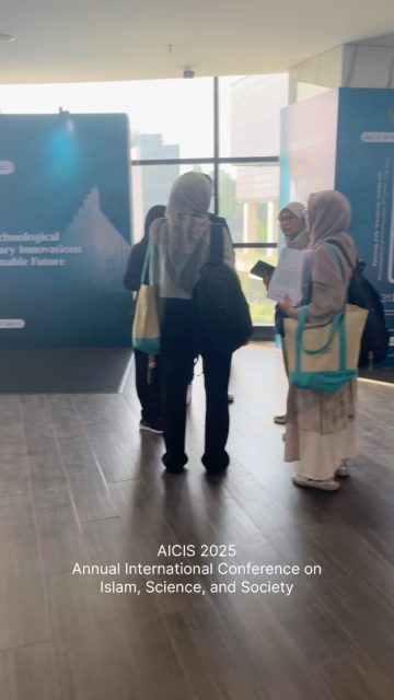 AICIS 2025
Annual International Conference on Islam, Science, and Society.
Kegiatan ini menghadirkan para akademisi, peneliti, dan pemimpin masyarakat dari berbagai Negara untuk berdiskusi serta bertukar gagasan mengenai isu global di bidang keislaman, lingkungan, dan teknologi.
Penyelenggaraan AICIS 2025 memiliki arti strategis bagi pengembangan Kota dan Universitas.